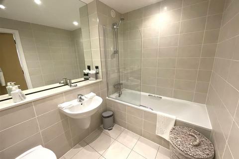 2 bedroom apartment to rent, Peasholm Gap, Kepwick House Peasholm Gap, YO12