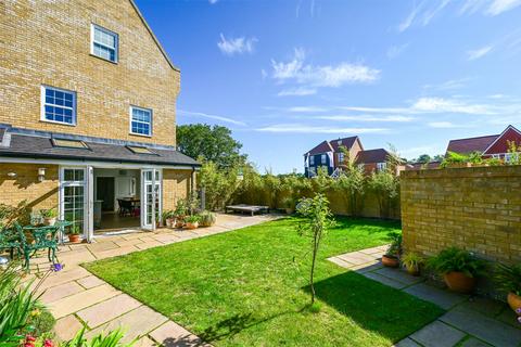 undefined, Featherfall Road, Fleet GU51