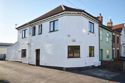 2 bedroom apartment for sale, Bishopsworth Road, Bristol