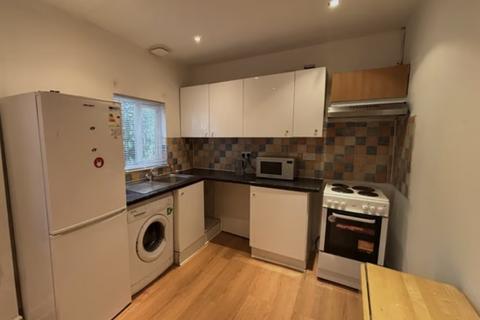 undefined, Broad Walk, London, N21