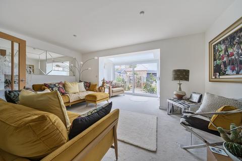 3 bedroom terraced house for sale, Kings Square, Taunton TA1