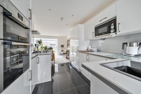 3 bedroom terraced house for sale, Kings Square, Taunton TA1