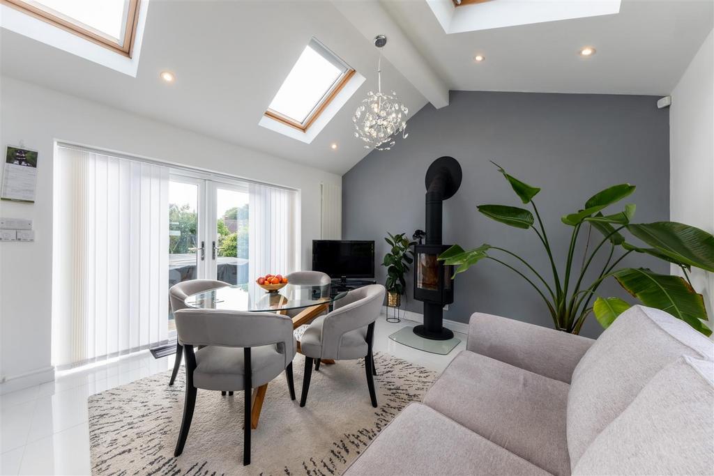 17 Abbotts Road-007.jpg