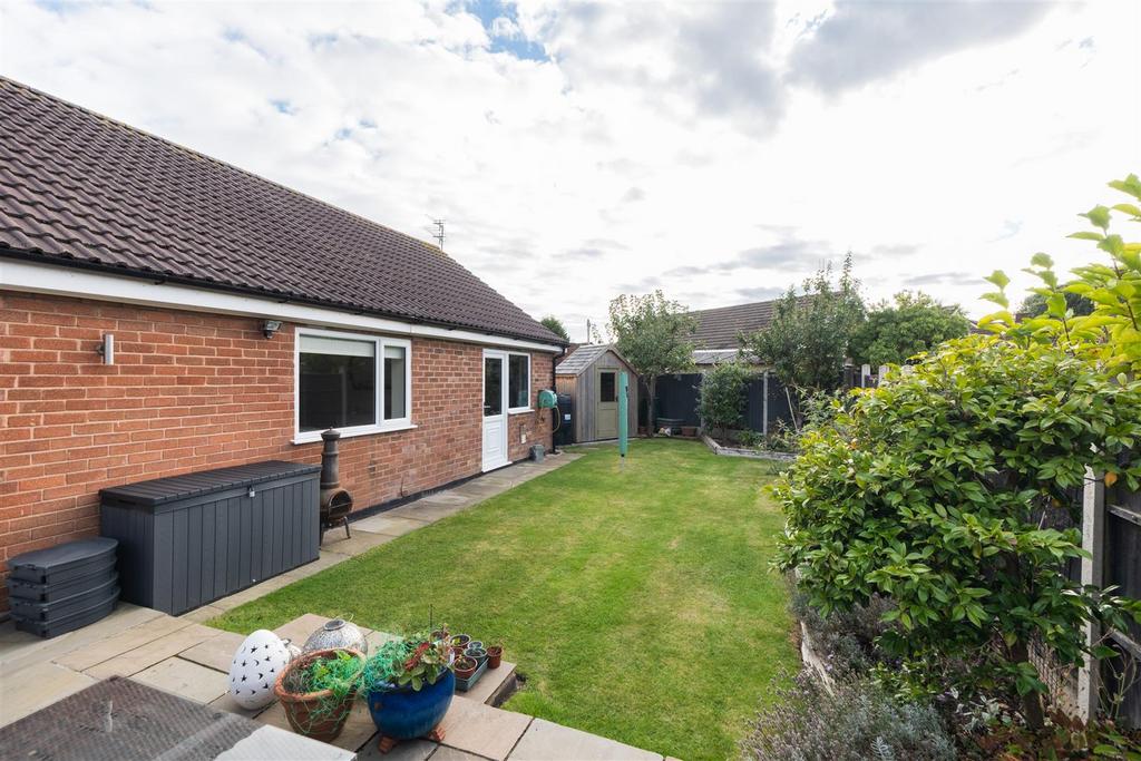 17 Abbotts Road-033.jpg