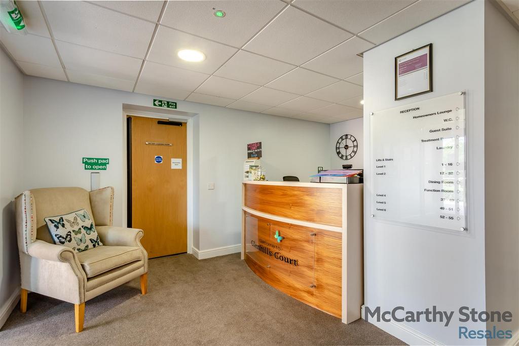 8662936-interior16.jpg