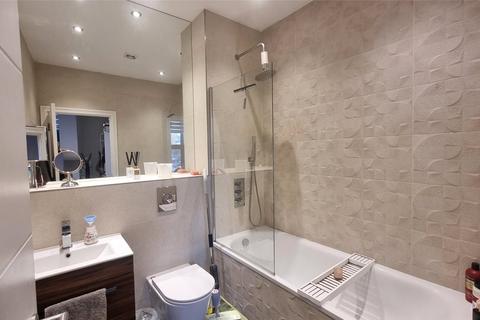 Studio to rent, Brants Bridge, Bracknell, Berkshire, RG12
