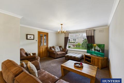6 Fieldside, Annan, DG12 5HL