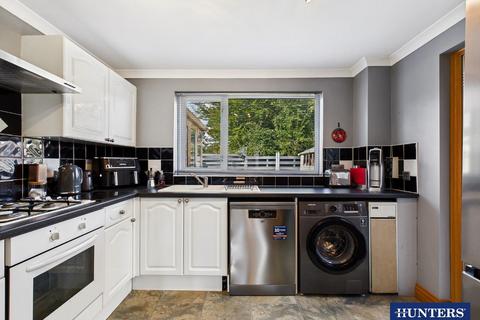 6 Fieldside, Annan, DG12 5HL