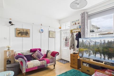 undefined, West Sandgate Terrace, Scarborough