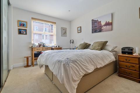 undefined, St. Agnes Place, Chichester, PO19