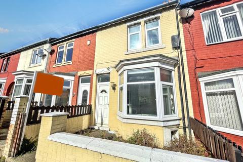 3 bedroom terraced house for sale, Rawlinson Street, Carlin How, Saltburn-by-the-Sea, North Yorkshire, TS13 4EN