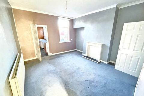 3 bedroom terraced house for sale, Rawlinson Street, Carlin How, Saltburn-by-the-Sea, North Yorkshire, TS13 4EN