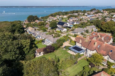 undefined, Woodvale Road, Cowes PO31