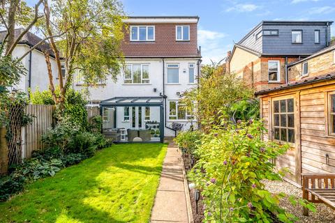 4 bedroom semi-detached house for sale, Ravensbourne Avenue, Shortlands, BR2