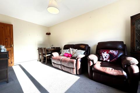 2 bedroom semi-detached bungalow for sale, Quarry Road, Witney OX28
