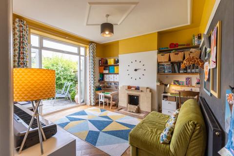 4 Folds Crescent, Sheffield, S8 0EQ