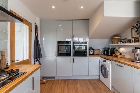 41 Falloch Road, Milngavie, Glasgow, G62 7RR