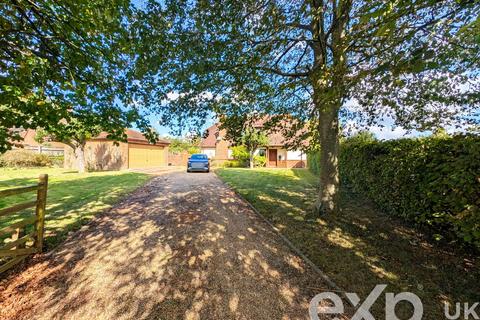 4 bedroom detached house for sale, Maidstone Road, Tonbridge TN12