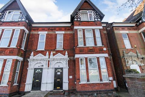 1 bedroom flat to rent, Clapham Road, Bedford
