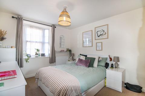 2 bedroom apartment to rent, Wilkinson Road, Kempston, Bedford