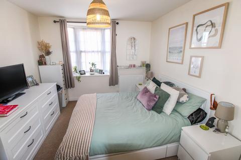 2 bedroom apartment to rent, Wilkinson Road, Kempston, Bedford