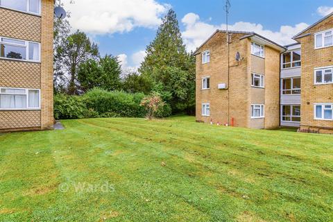 1 bedroom apartment for sale, Chenies Close, Tunbridge Wells, Kent