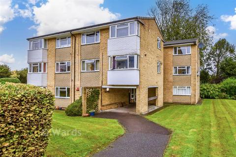 1 bedroom apartment for sale, Chenies Close, Tunbridge Wells TN2
