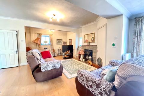 3 bedroom detached house for sale, Dinch Hill Close, Caldicot NP26
