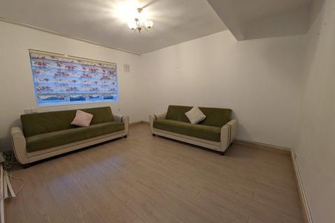 undefined, London , SW2