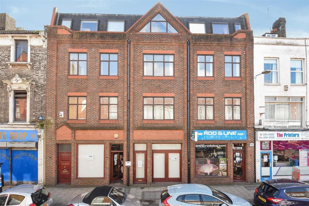 16 High Street.jpg