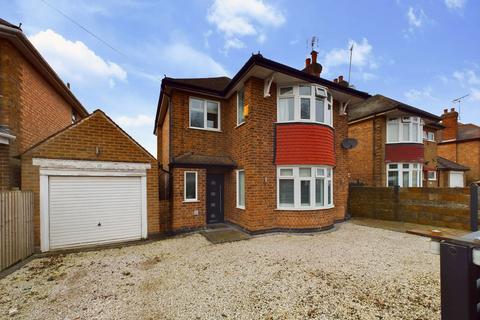 Jarvis Avenue, Bakersfield, Nottingham