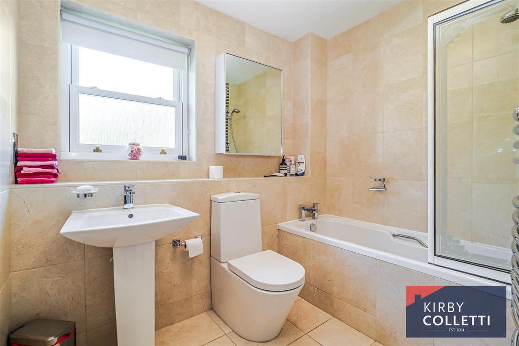 Family bathroom