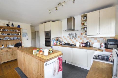 undefined, Penryn TR10