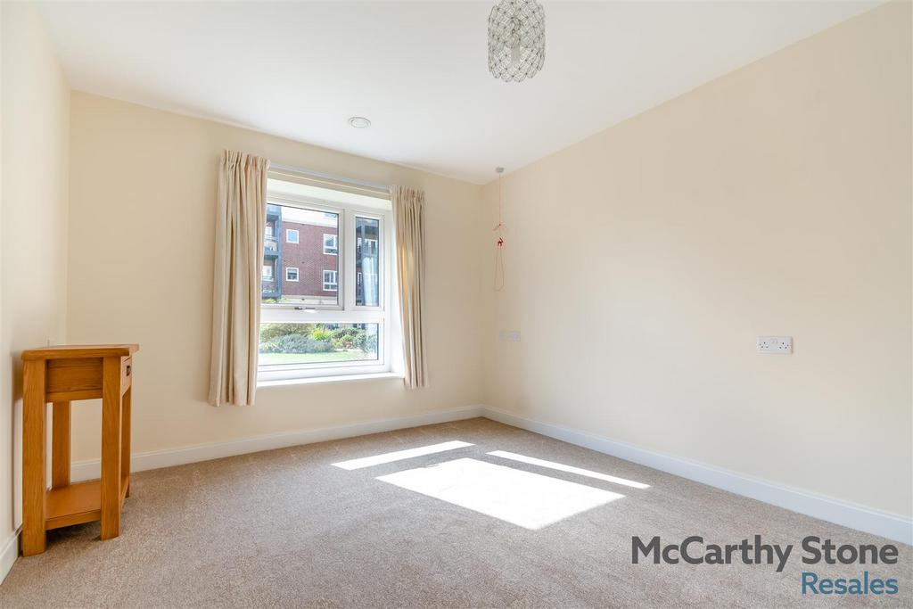 8664133-interior06.jpg