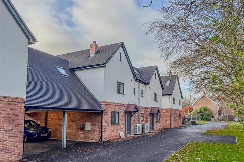 Kingsbridge Way, Kennett