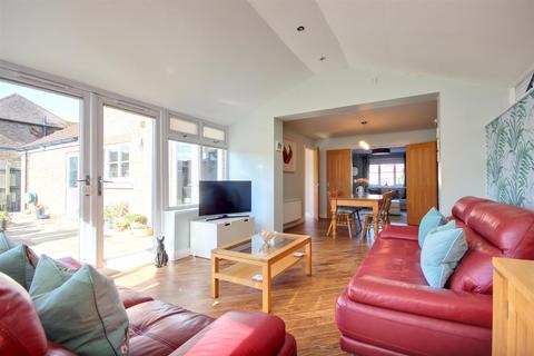 4 bedroom detached house for sale, Old Road, Leconfield, Beverley