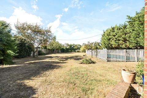 undefined, Conyer Quay, Conyer, Sittingbourne, Kent, ME9