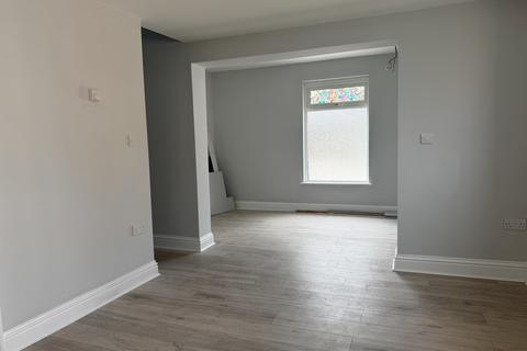 undefined, Clifton Road, Watford WD18