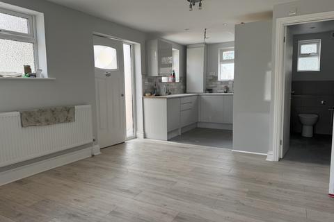 undefined, Clifton Road, Watford WD18