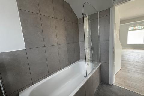 undefined, Clifton Road, Watford WD18