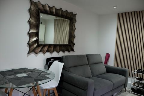 undefined, Waylen Street, Reading RG1