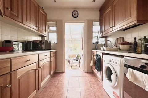 undefined, South Countess, London E17