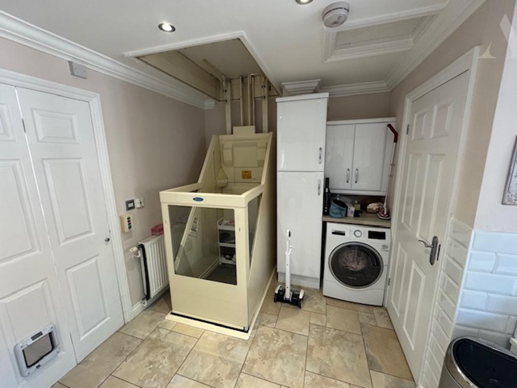 60 Bushbury Road Kitchen x 2.jpeg