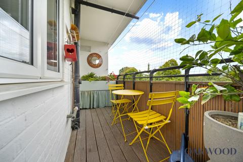 2 bedroom flat for sale, Stoke Newington Church Street, Gaskin House Stoke Newington Church Street, N16