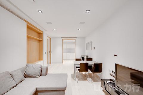 2 bedroom apartment for sale, Chatsworth House, One Tower Bridge, SE1