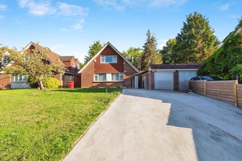 5 bedroom detached house for sale, Farnham Lane, Farnham Royal SL2
