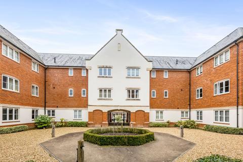Scholars Walk, Horsham, RH12