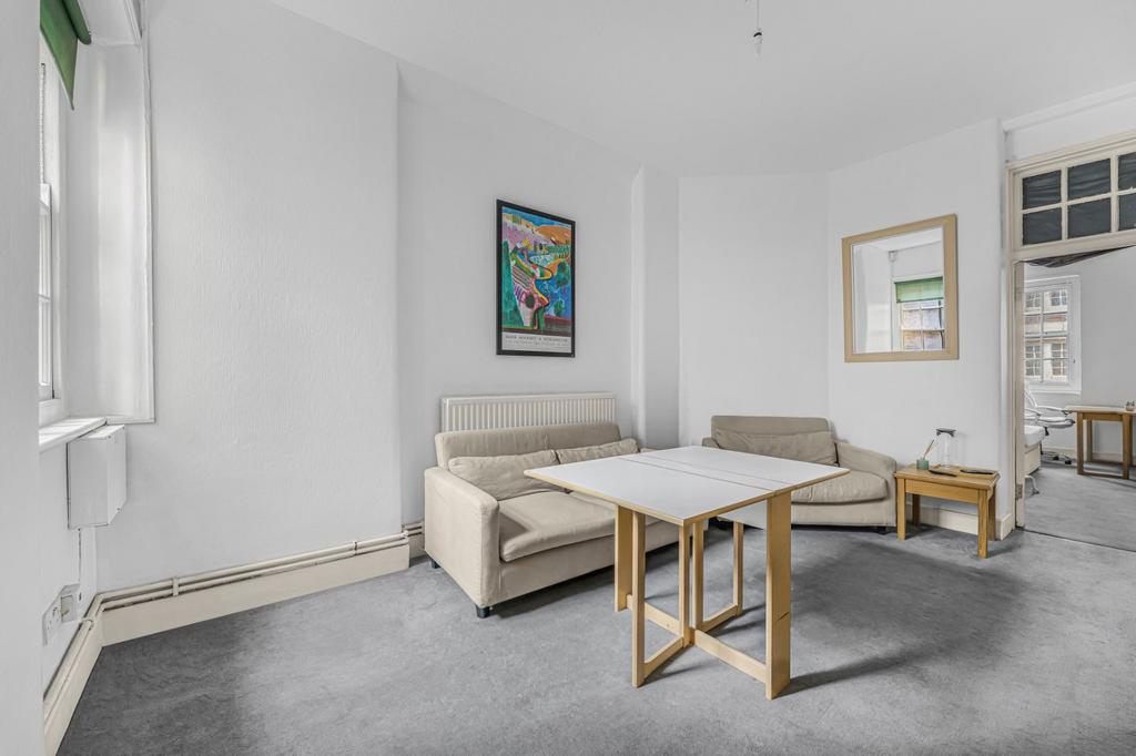 Apartment in London - View 5