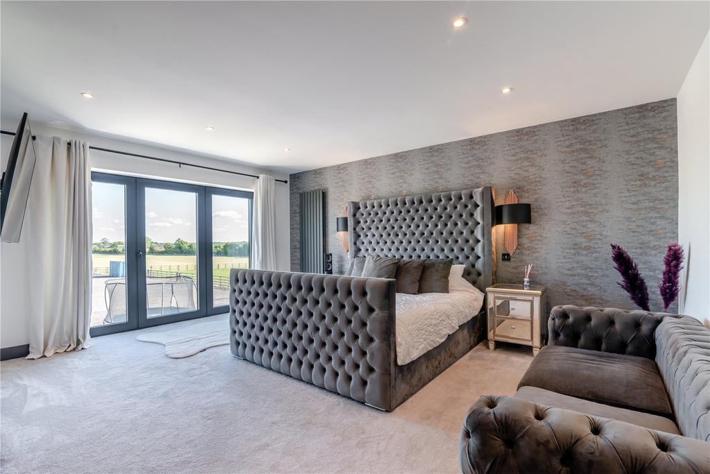 Principal Bedroom