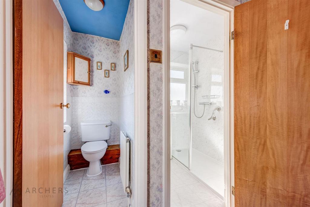 14 St.Albans Drive(Interior)-26.jpg